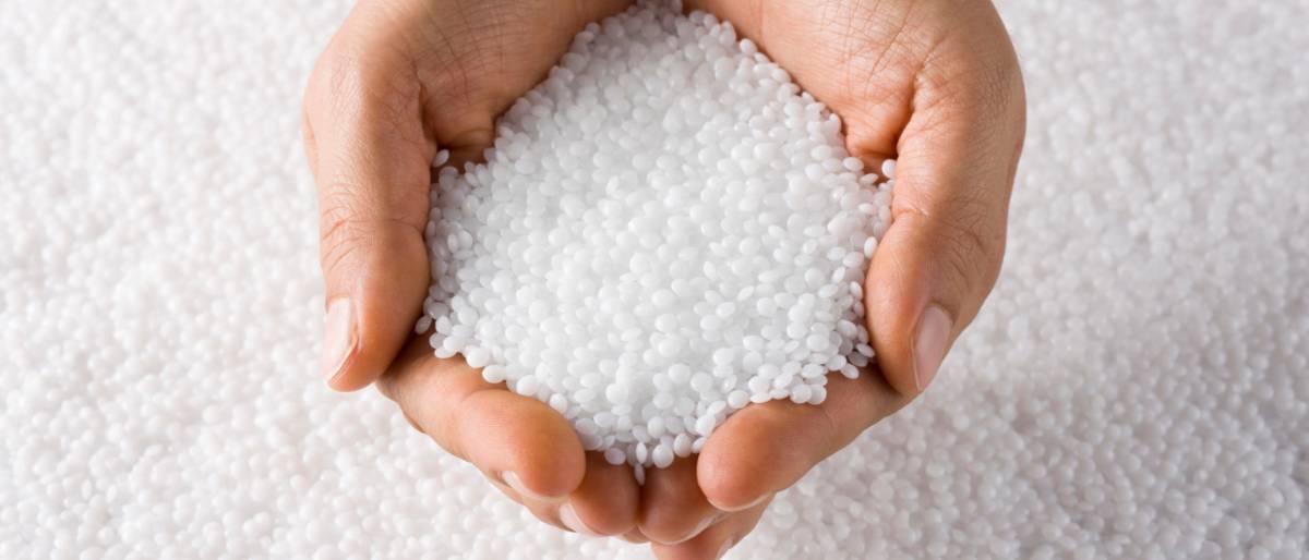 Why Do Different Plastic Materials Behave So Differently During Molding?